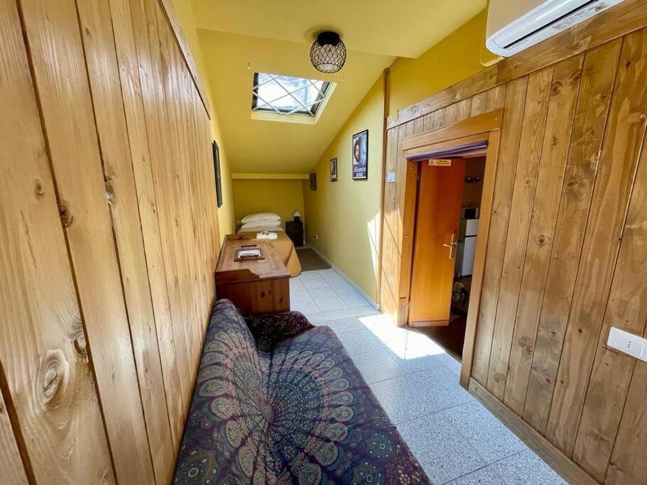 Spaccanapoli Top, Your House In The Old Town Apartment Bagian luar foto