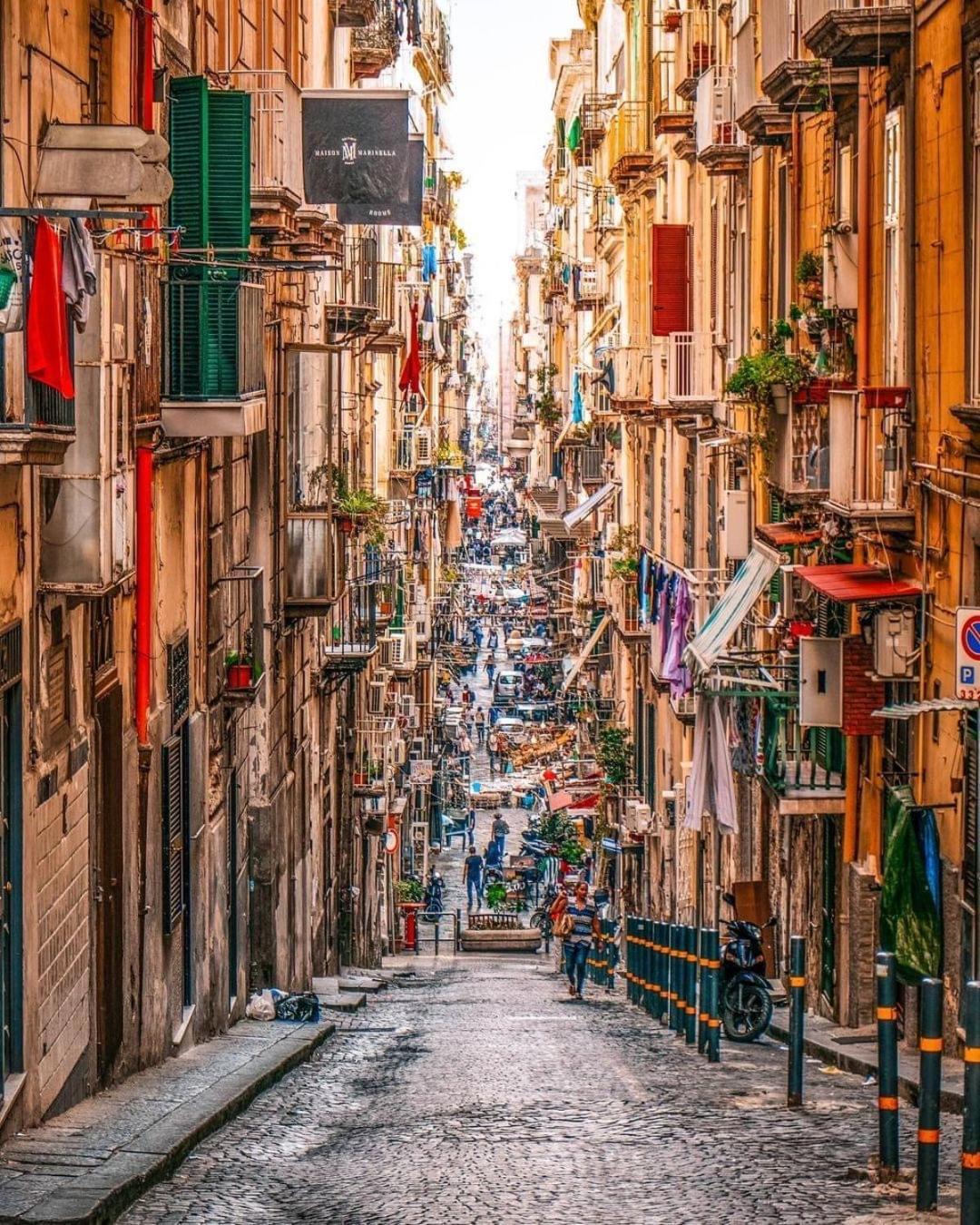Spaccanapoli Top, Your House In The Old Town Apartment Bagian luar foto